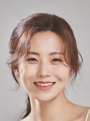 Hwang Jung Yoon