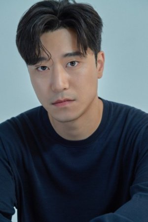 Kim Jeong Woo