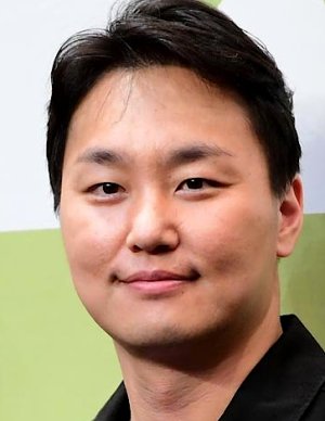 Kim Dong Hwi