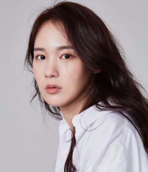 Kim Yoon Ah