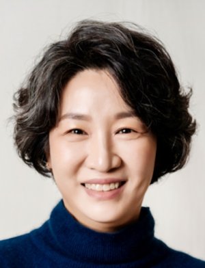 Shin Hye Kyung
