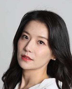 Jeong Yoon Hee