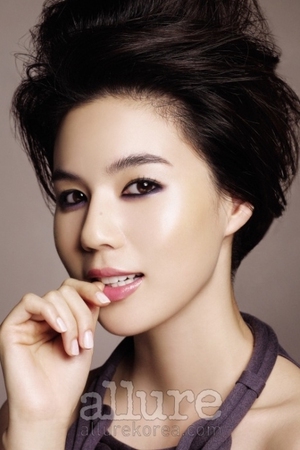 Park Shi Eun