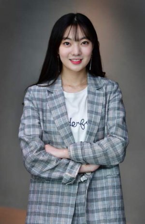 Lee Jin Na