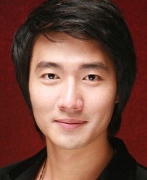 Lee Shi Heon