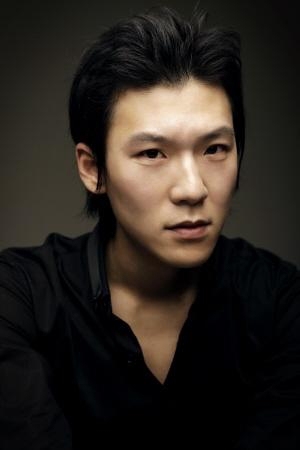 Yoo Jung Ho