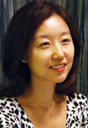Moon Ji Young